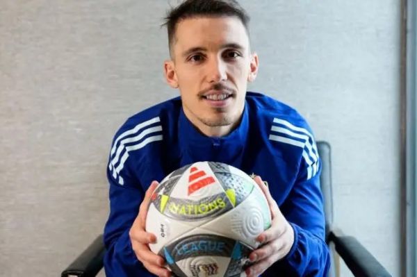  اضافه شدن دو نام به لیست خرید بارسلونا