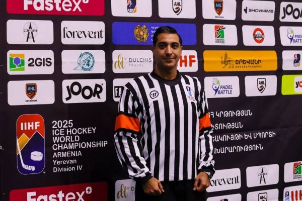  قضاوت عتیقه‌چی در جام‌جهانی هاکی روی یخ