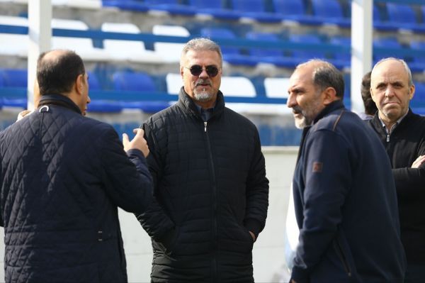 سفر غیرمنتظره نظری جویباری به هلند