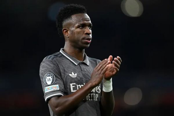 انتقاد ستاره سابق آرسنال از وینیسیوس