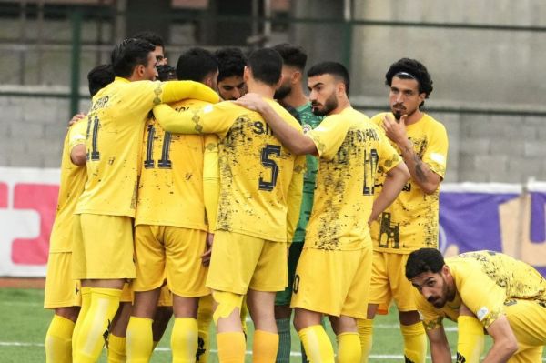 هفته بیستونهم لیگ یک فجر سپاسی و نیروی زمینی به تساوی رضایت دادند