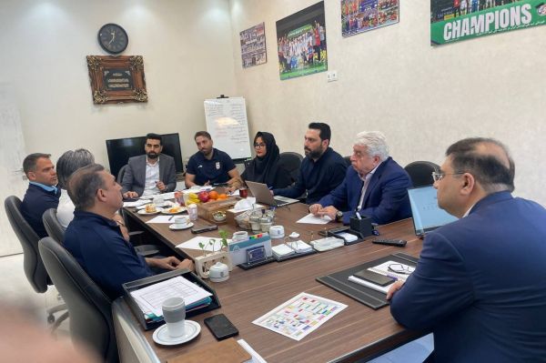 کارگاه آموزشی ویژه مربیان فوتسال با مدرس اسپانیایی