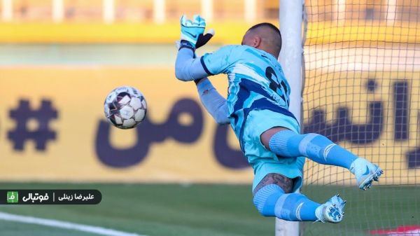  معجزه مهار 2 پنالتی در یک بازی لیگ برتر؛ این 5 نفر