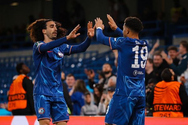  صعود چلسی به نیمه نهایی با وجود شکست