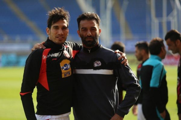  حاتمی، حنیف را سالیوان کرد   عکس