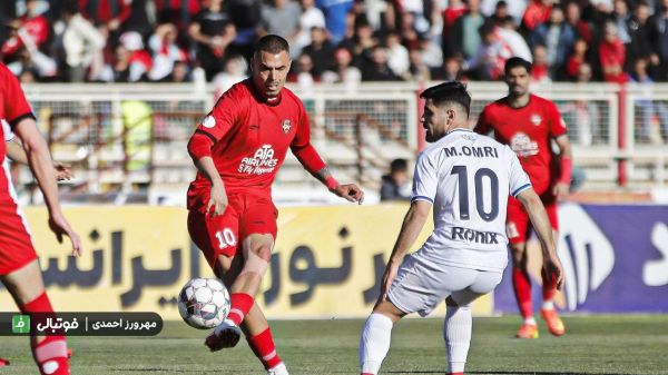 تراکتور 3 ملوان 0 یورش هشتادهزارنفری به سمت جام