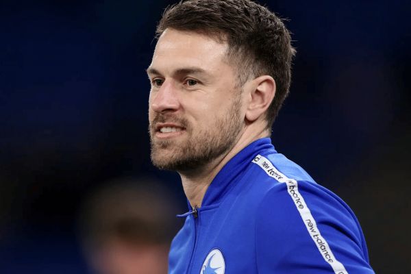  ستاره سابق آرسنال هدایت تیم چمپیونشیپی را برعهده گرفت