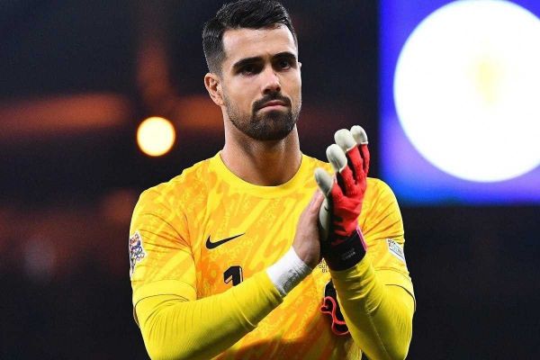 نبرد دو تیم شهر منچستر برای شکار ستاره پرتغالی