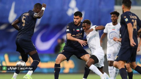  گزارش ویژه  ۱۰ نکته از گل‌گهر - استقلال در سیرجان؛ عادتی به نام نبردن