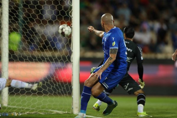 پسر دستیار نکونام، ناخواسته به داد استقلال رسید