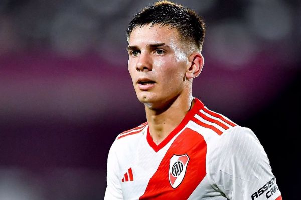 علاقه ویژه منچستریونایتد به پدیده نوجوان ریورپلاته