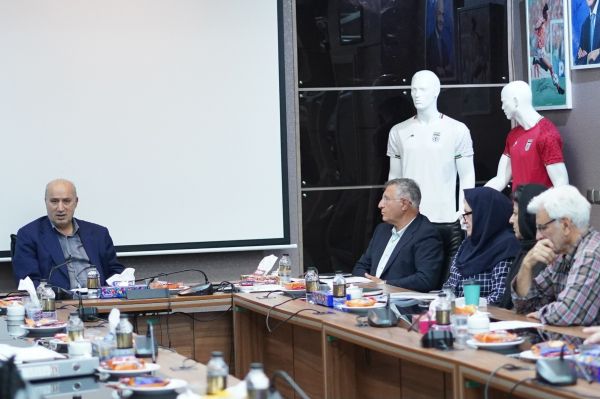  معرفی کادر فنی تیم‌های ملی فوتبال و فوتسال بانوان