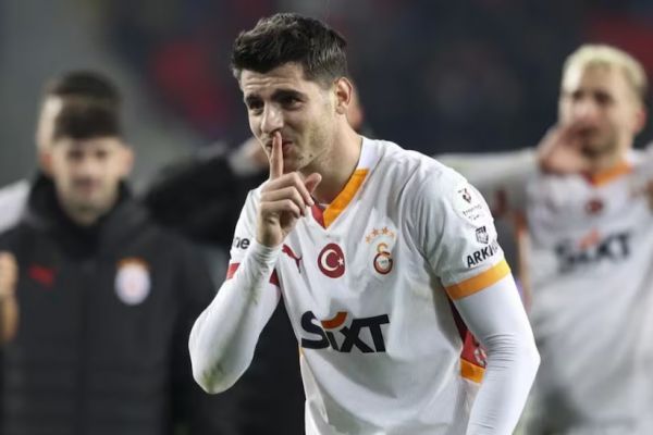 آمار ضعیف مهاجم اسبق رئال مادرید در گالاتاسرای