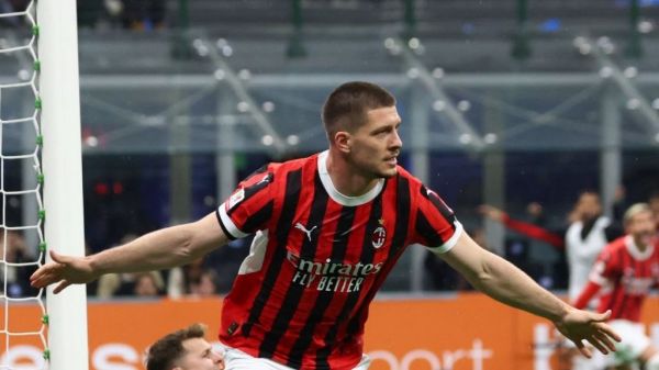  صعود میلان به فینال با تحقیر اینتر؛ رویای سه‌گانه یاران طارمی بر باد رفت