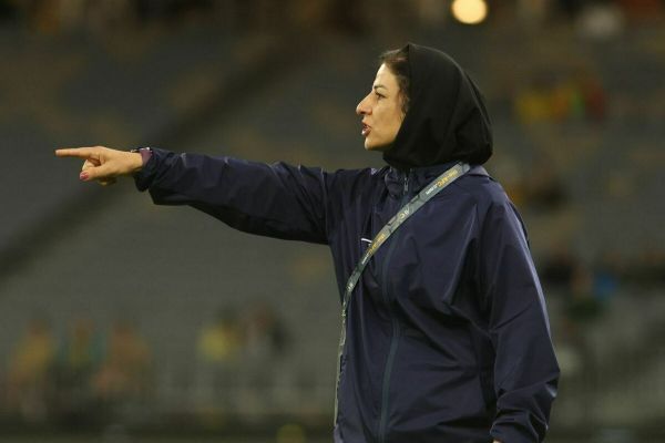  گزارش ویژه  سیاه و سفید با مریم آزمون