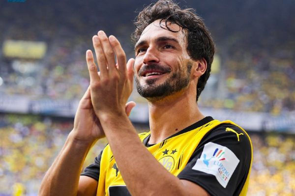  بازگشت پایانی متس هوملز به خانه؛ پایان یک دوران