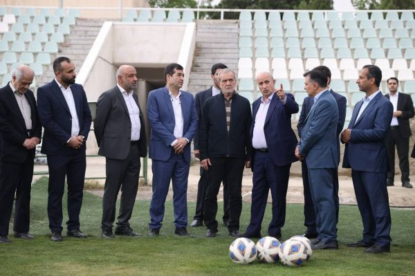  بازدید دکتر پزشکیان از مرکز ملی فوتبال ایران
