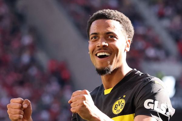 چلسی آماده پیشنهاد حقوقی چشمگیر به ستاره جوان دورتموند