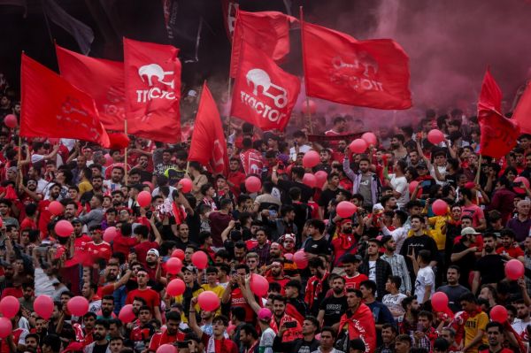  محمودی  هواداران تراکتور در دنیا بی‌همتا هستند