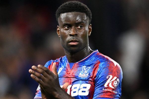 سه باشگاه بزرگ همچنان در تعقیب ستاره کریستال پالاس