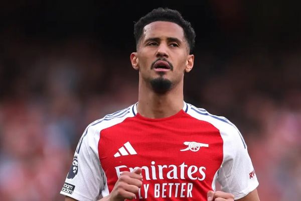  آیا ستاره آرسنال بهترین مدافع جهان است