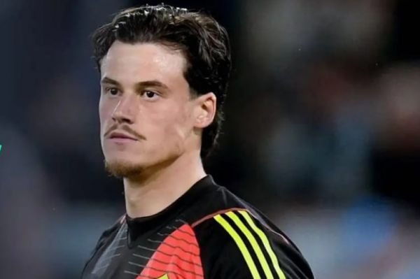  دروازه‌بان رم جانشین احتمالی ستاره ناکام منچستریونایتد