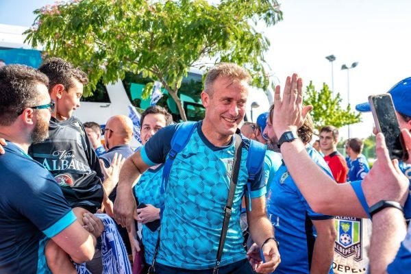  مربی اسپانیایی تیم ملی فوتسال به ایران رسید