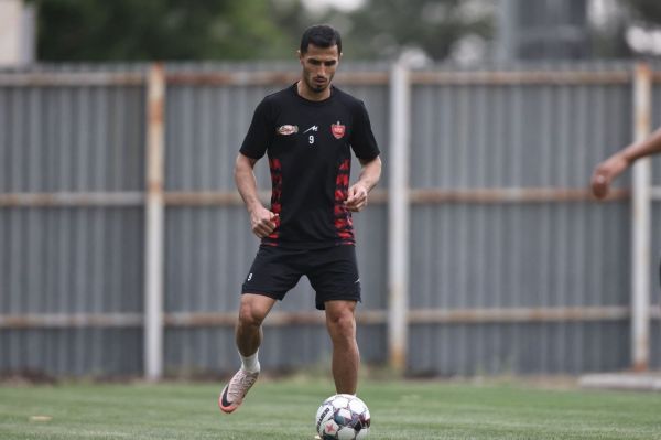 ورژن خودخواه علیپور در سه هفته پایانی؛ کفش طلا در خطر است