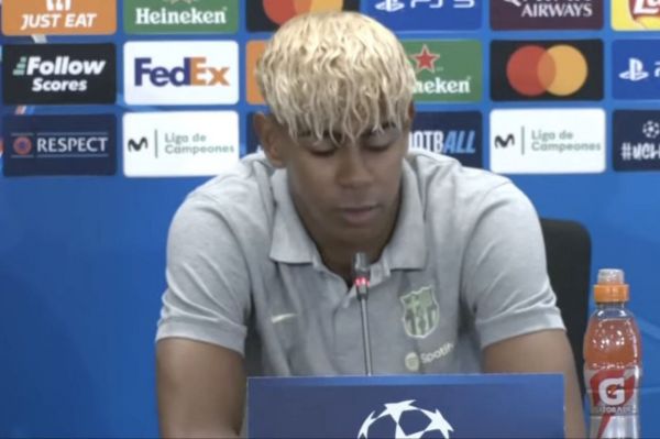  یامال و پرده برداری از علت رنگ کردن موهایش