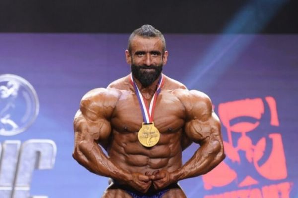  عضلانی‌ترین هادی چوپان همیشه دیدنی است