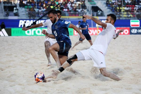 گزارش تصویری دیدار تیمهای ملی فوتبال ساحلی ایران و پاراگوئه