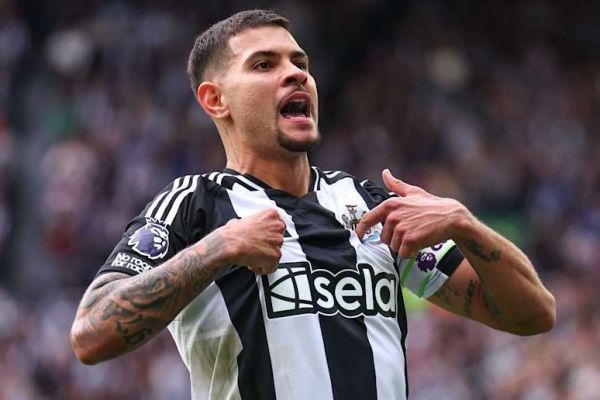 واکنش ستاره نیوکاسل به علاقه منچسترسیتی