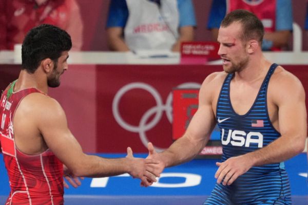  رقیب قدیمی یزدانی بهترین آزادکار سال ۲۰۲۴ شد