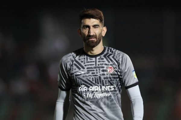  حرکات موزون علیرضا بیرانوند جهانی شد  ویدیو