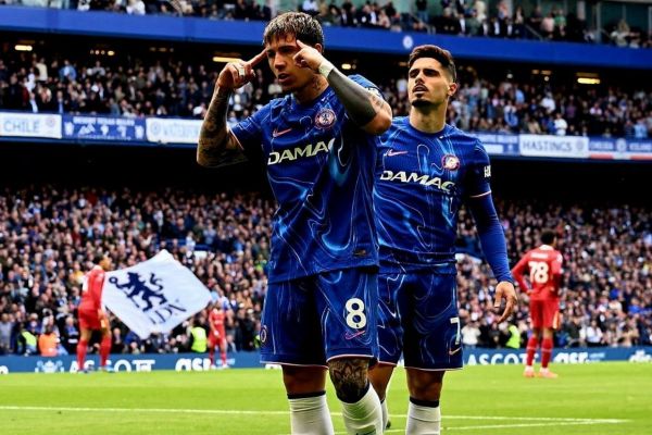  قانون جدید لیگ جزیره؛ فیلمبرداری از شادی پس از گل در داخل زمین