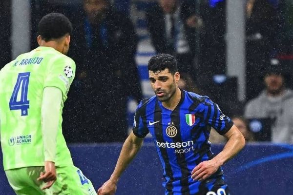  آغوش باز مونیخ برای الماس بوشهری؛ شاگرد پا جای استاد گذاشت