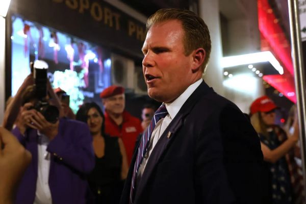  رئیس جمهور آمریکا مدیر اجرایی جام جهانی 2026 را معرفی کرد