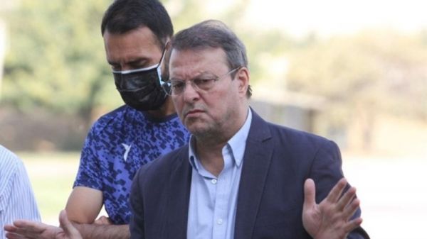 اختصاصی اسدی مدرک مربیگری ندارد؛ مجوز حرفهای استقلال در آستانه باطل شدن