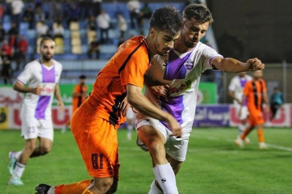  مدیر مس کرمان  مربی آریو بعد از اخراج مانند قبل از اخراج فریاد می‌زد