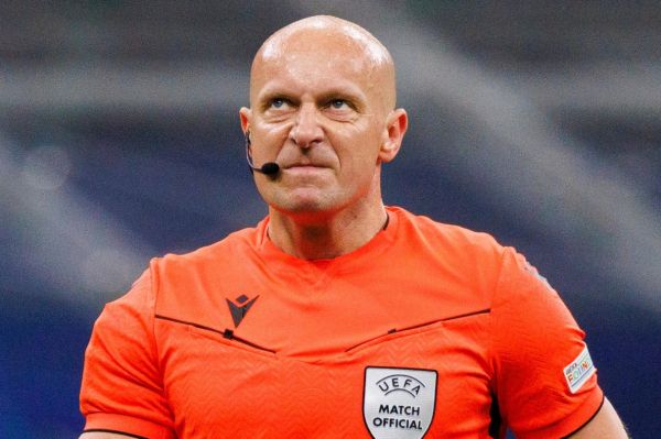  واکنش داور بازی اینتر و بارسلونا به نقل قول‌های جنجالی از خودش