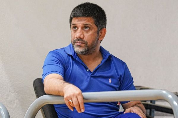  دبیر  تا روزی که باشم چرخه انتخابی هم هست