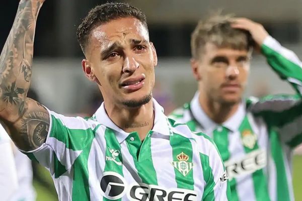 اعتراف ستاره منچستریونایتد پس از صعود به فینال لیگ کنفرانس