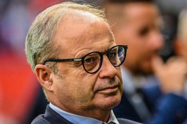 مذاکرات مدیر ورزشی موفق پاری سن ژرمن با دو تیم بزرگ انگلیسی