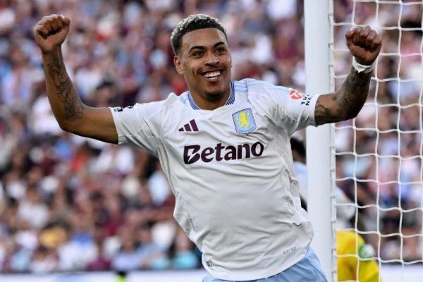 برچسب ۱۰۰ میلیون یورویی استون ویلا روی پدیده سابق منچسترسیتی