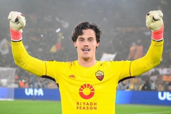 دروازهبان صربستانی رم بهدنبال جدایی از جمع جالوروسی