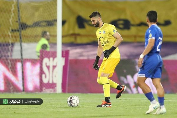 استقلال بالاخره کلینشیت کرد