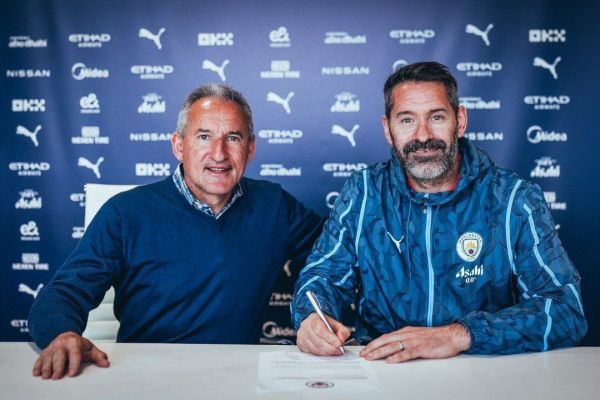 جدایی احتمالی دروازهبان ۳۹ ساله از منچسترسیتی