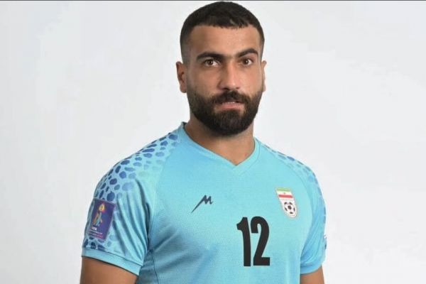  سید محمد داستان  مشکلات تیم ملی فوتبال ساحلی زیاد بود اما بازیکنان هم مقصر هستیم