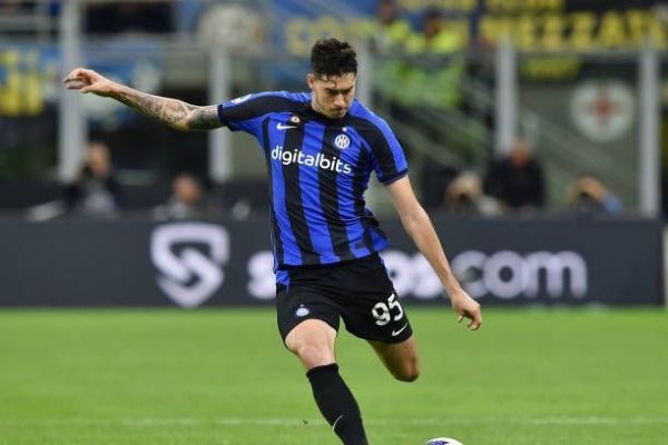  بارسلونا به دنبال مدافع درخشان اینتر در تابستان