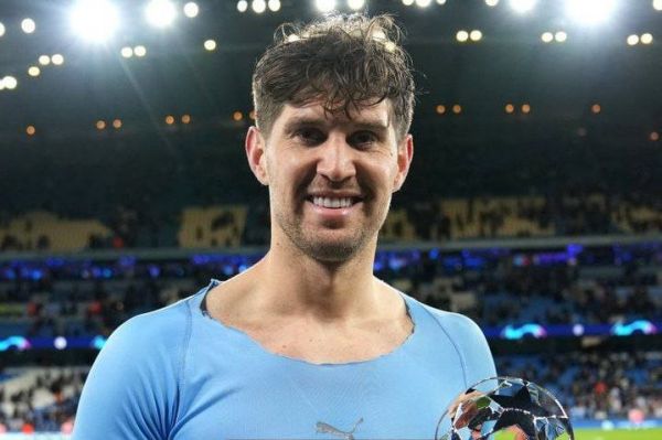 جان استونز در آستانه جدایی از منچسترسیتی